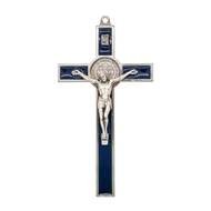 Fali fémkereszt, Szt. Benedek éremmel