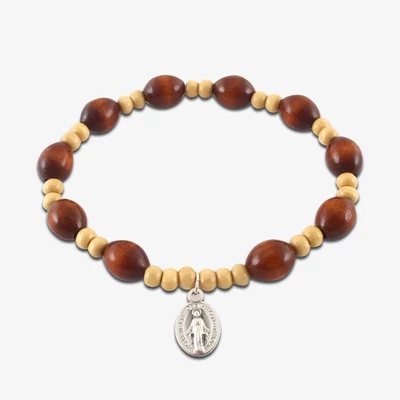 Karkötő, fa szemekkel - Csodás éremmel