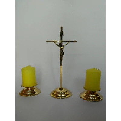 Fém kereszt gyertyatartóval